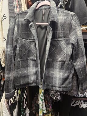 NEW Gray Plaid Button-Up Shacket (Never Worn Too Small)